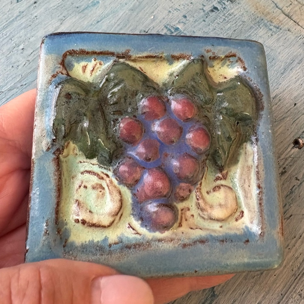 Handcrafted Blue and Green Grape Tile by Heather Goff - Picture 6 of 9